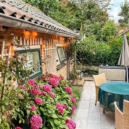 1 Bedroom Gorgeous Home In Zoutelande Εξωτερικό φωτογραφία
