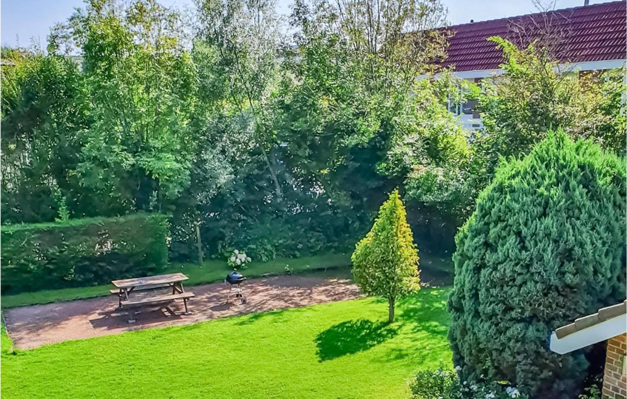 1 Bedroom Gorgeous Home In Zoutelande Εξωτερικό φωτογραφία
